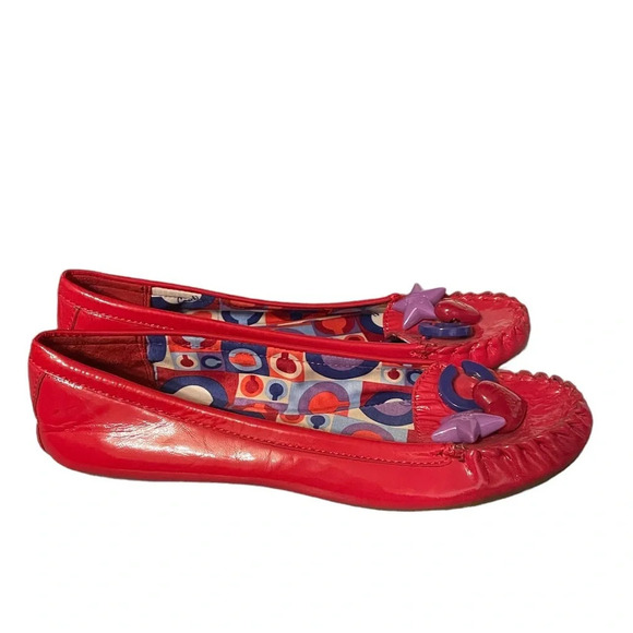 COACH PATENT LEATHER FLATS - Picture 2 of 6